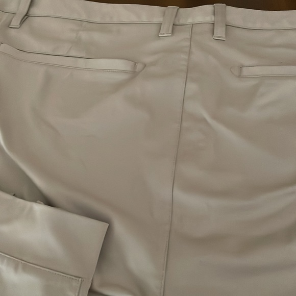 Rhone Commuter Jogger Pant - Picture 11 of 13